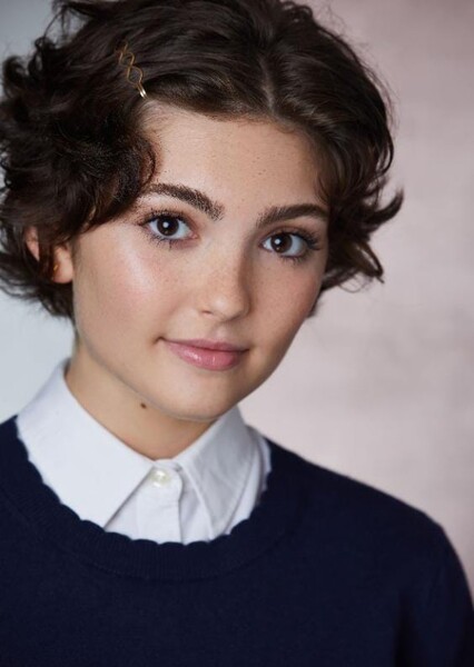 Sophia Woodward photo
