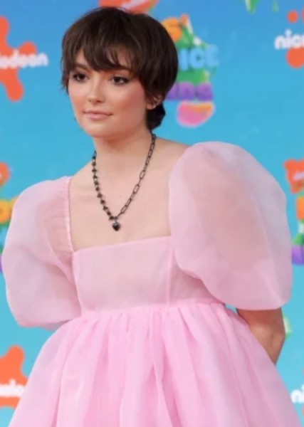 Sophia Woodward photo