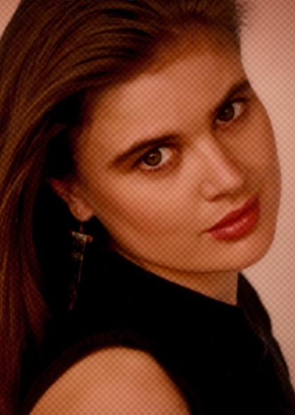Sophie Aldred photo