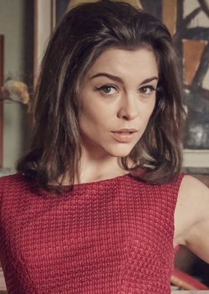 Sophie Cookson photo