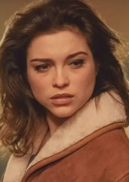 Sophie Cookson photo