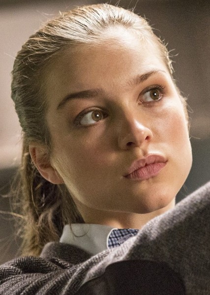 Sophie Cookson photo