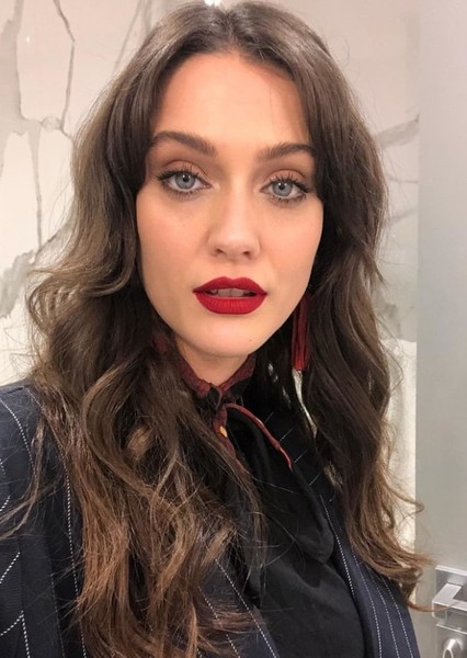 Sophie Hopkins photo