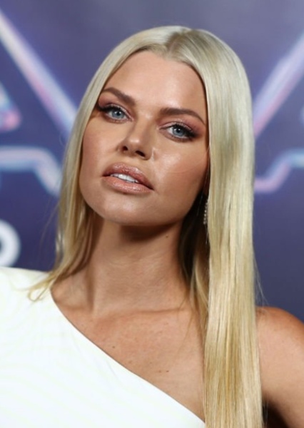Sophie Monk photo