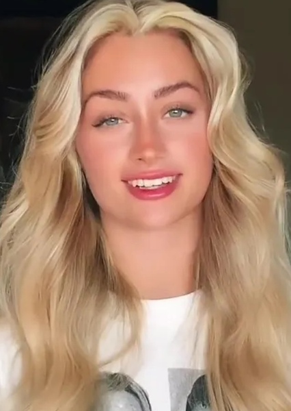 Sophie Morelli photo
