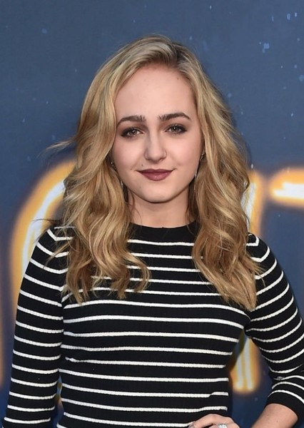 Sophie Reynolds photo