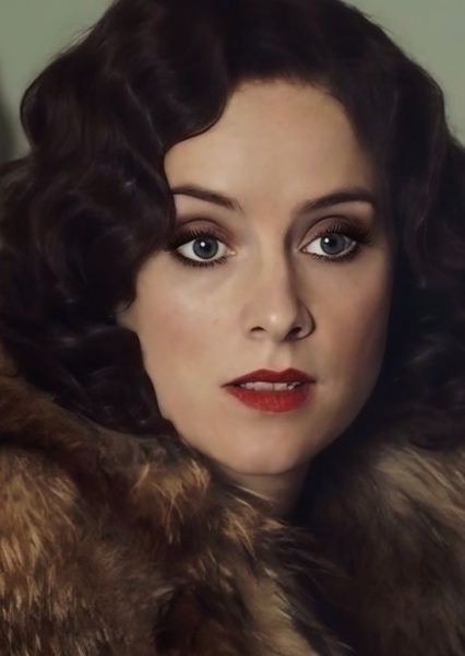 Sophie Rundle photo