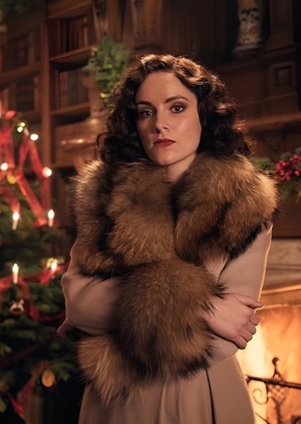 Sophie Rundle photo