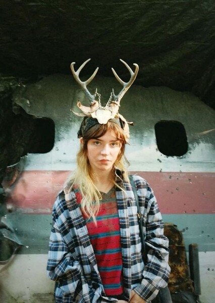 Sophie Thatcher photo