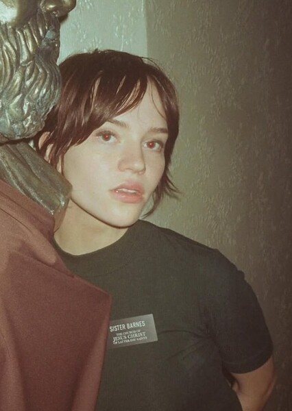 Sophie Thatcher photo