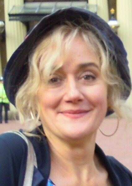 Sophie Thompson photo