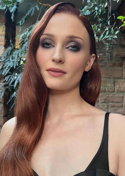 Sophie Turner photo