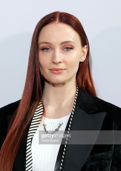 Sophie Turner photo