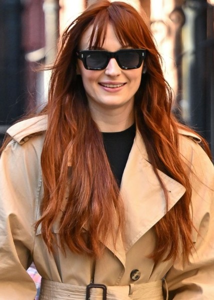 Sophie Turner photo