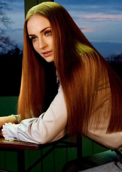 Sophie Turner photo