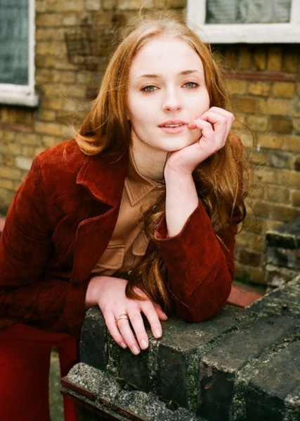 Sophie Turner photo