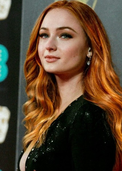 Sophie Turner photo