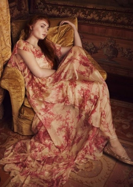 Sophie Turner photo