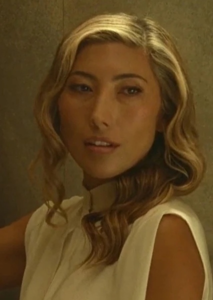 Soyona Santos photo