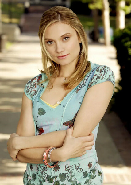 Spencer Grammer photo