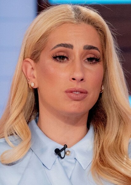 Stacey Solomon photo