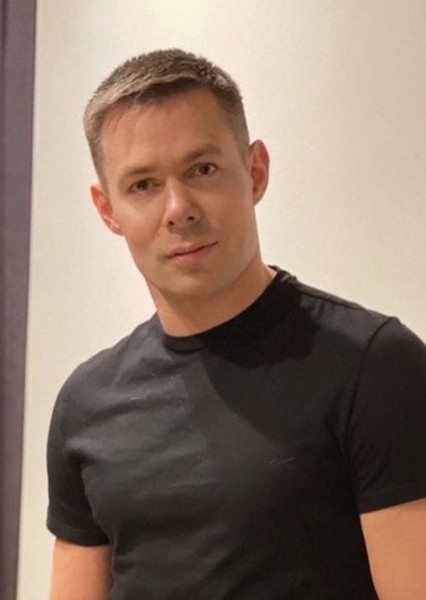 Stas Pyekha photo
