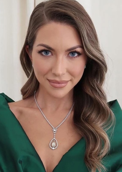 Stassi Schroeder photo