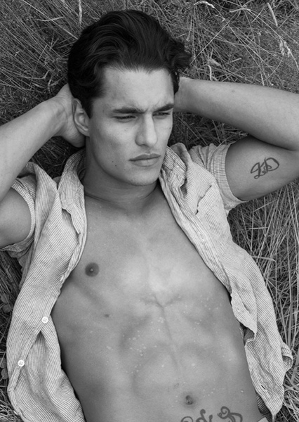 Staz Nair photo