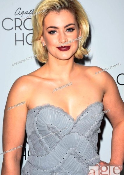 Stefanie Martini photo
