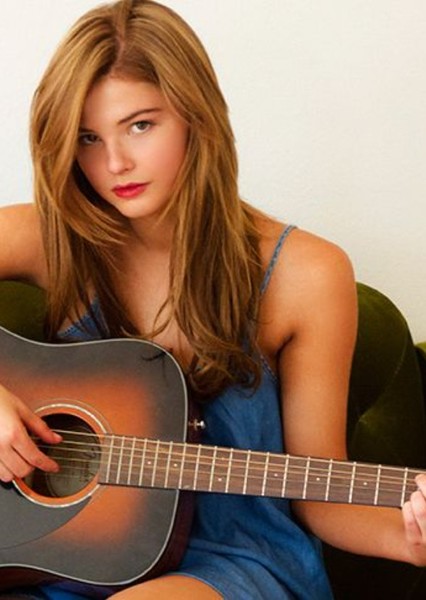 Stefanie Scott photo