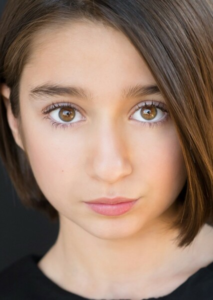 Stella Edwards photo