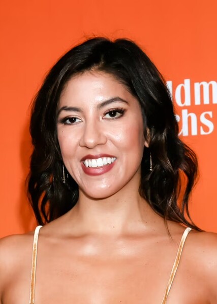 Stephanie Beatriz photo