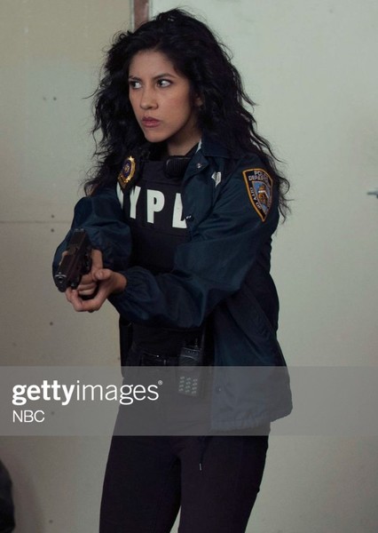 Stephanie Beatriz photo