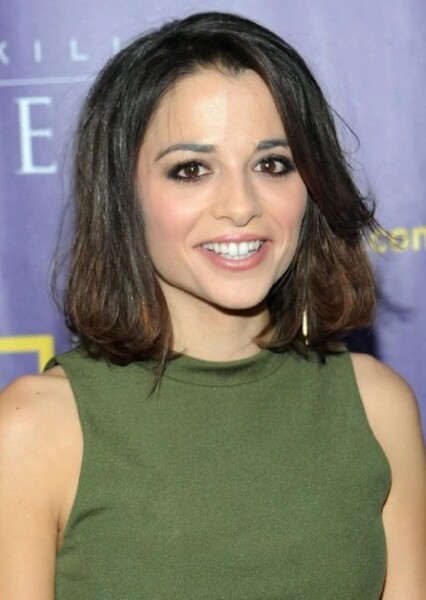 Stephanie Leonidas photo
