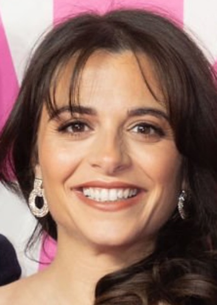 Stephanie Leonidas photo