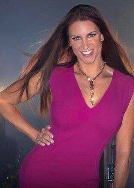 Stephanie McMahon Levesque photo