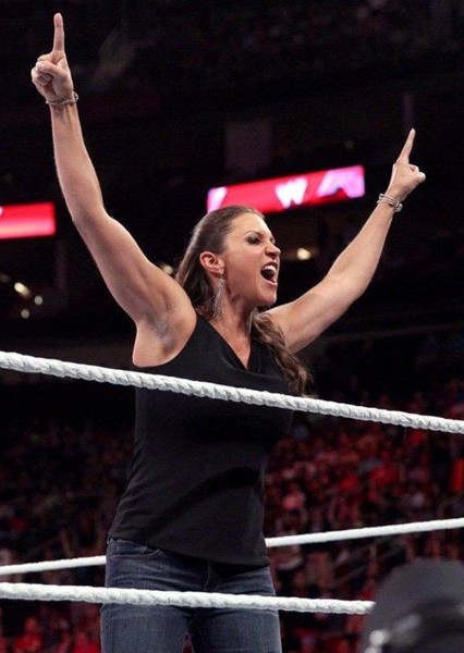 Stephanie McMahon Levesque photo
