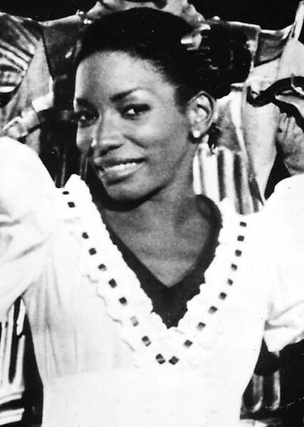 Stephanie Mills
