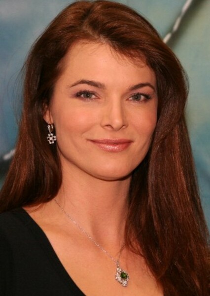 Stephanie Romanov photo