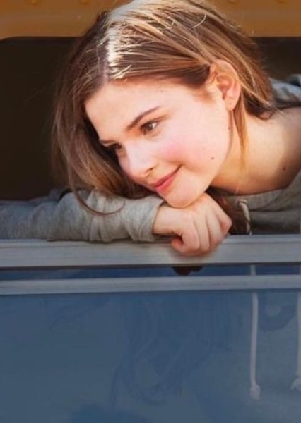 Stephanie Scott photo