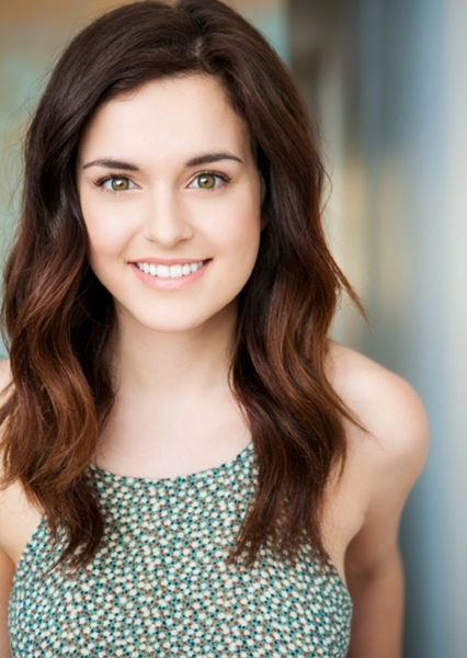 Stephanie Tyler Jones photo