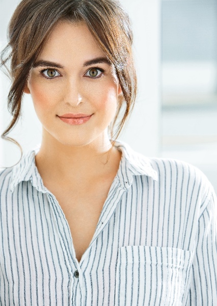 Stephanie Tyler Jones photo