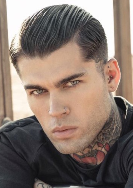 Stephen James