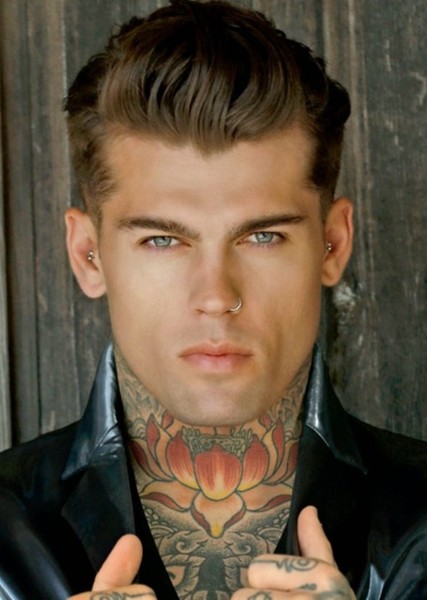 Stephen James photo