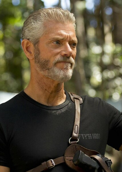 Stephen Lang