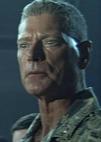 Stephen Lang