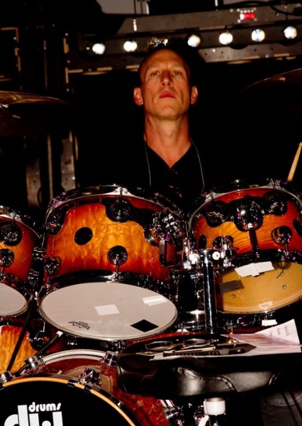 Stephen Perkins photo
