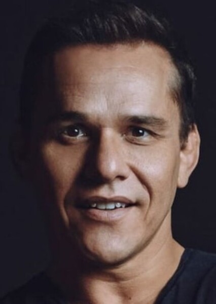 Steve Cardenas
