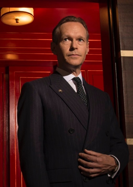 Steven Mackintosh photo