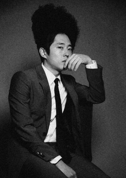 Steven Yeun photo